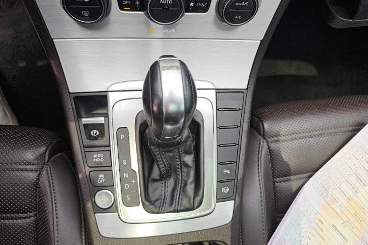 Used Volkswagen CC 2016 1.8TSI Luxury Model Gear Lever