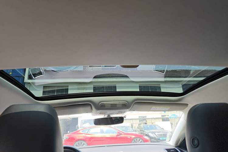Used Volkswagen CC 2016 1.8TSI Luxury Model Headliner