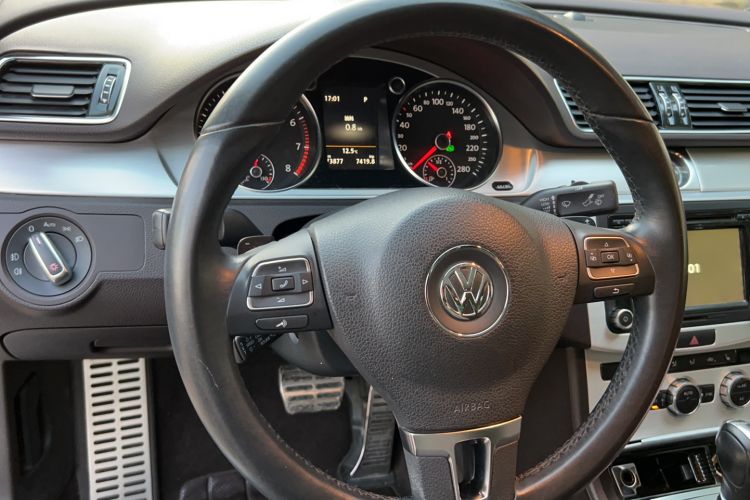 Used Volkswagen CC 2016 1.8TSI Luxury Model Interior 3