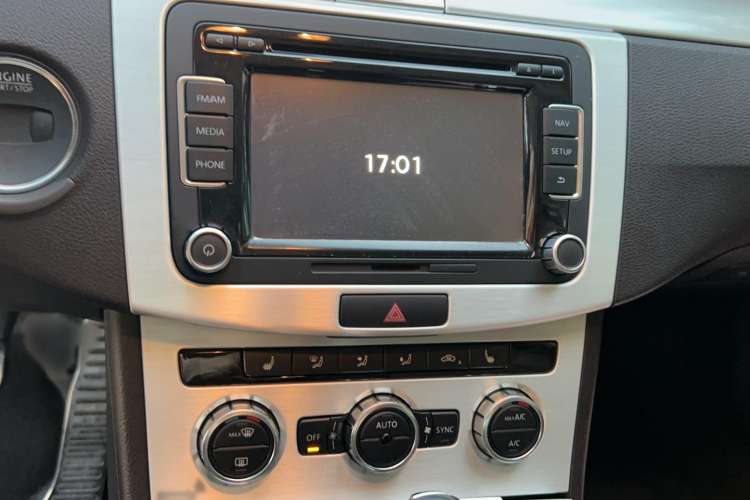 Used Volkswagen CC 2016 1.8TSI Luxury Model Interior 4