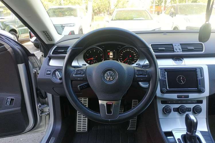 Used Volkswagen CC 2016 2.0 TSI Luxury Model Steering Wheel