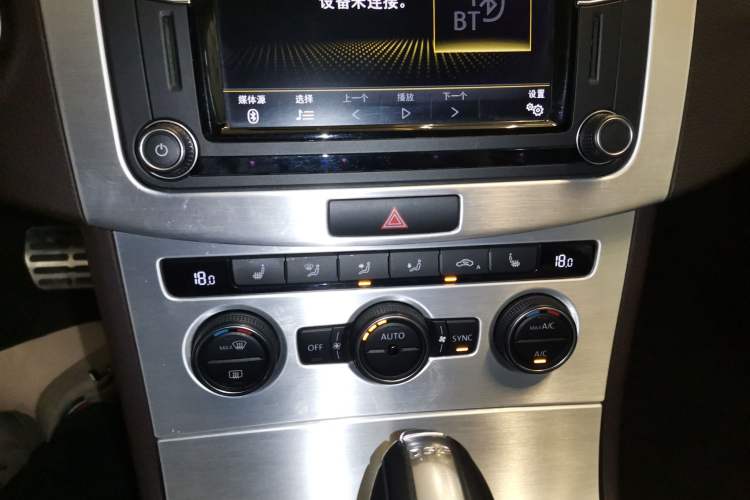 Used Volkswagen CC 2016 1.8TSI Luxury Model Audio And AC Panel