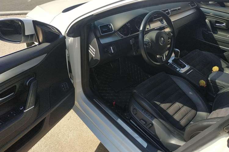 Used Volkswagen CC 2016 2.0 TSI Luxury Model Driver Seat