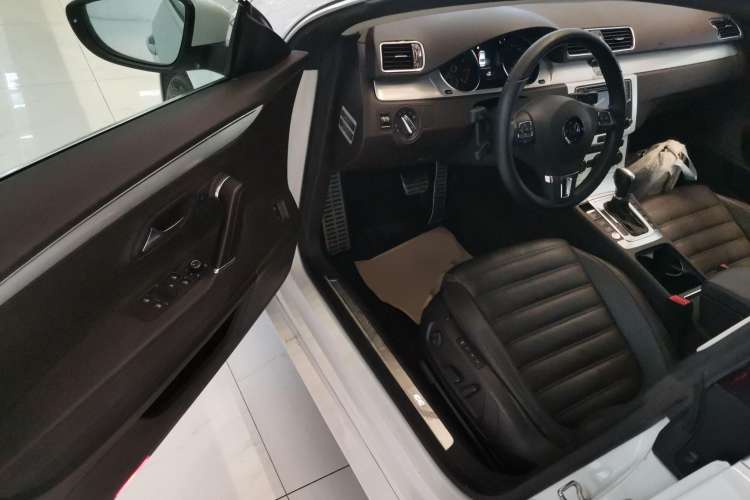 Used Volkswagen CC 2016 1.8TSI Luxury Model Driver Seat