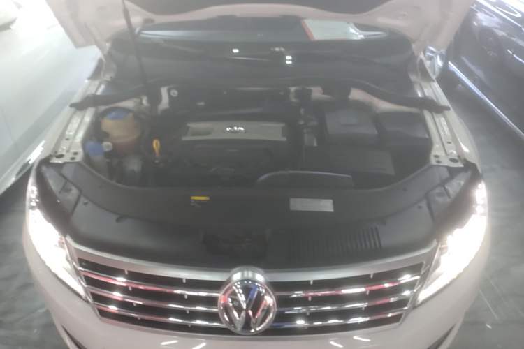 Used Volkswagen CC 2016 1.8TSI Luxury Model Engine Bay