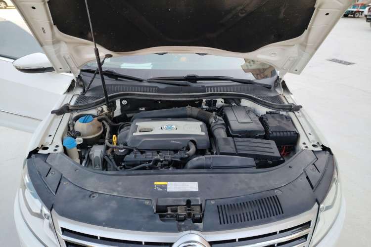 Used Volkswagen CC 2016 1.8TSI Luxury Model Engine Bay