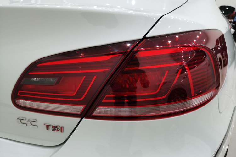 Used Volkswagen CC 2016 2.0 TSI Ultimate Edition Exterior 9