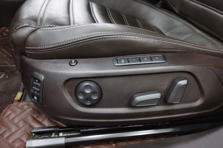 Used Volkswagen CC 2016 2.0 TSI Ultimate Edition Interior 11