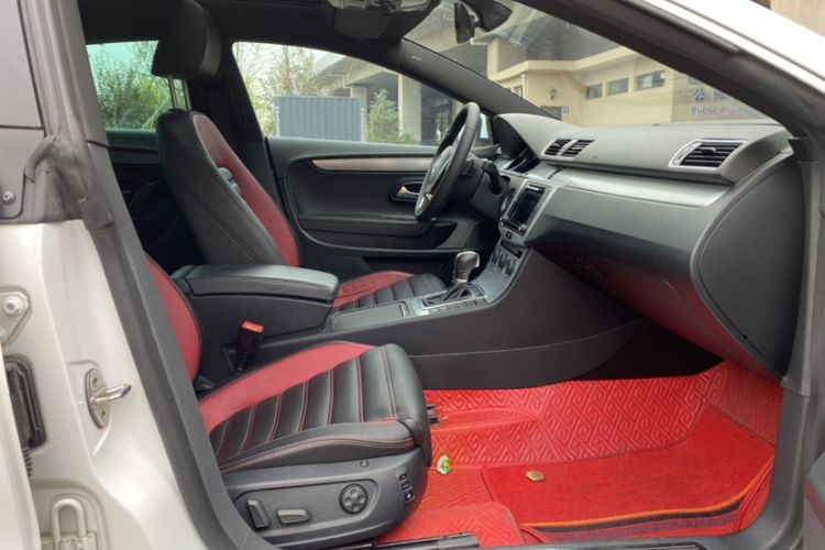 Used Volkswagen CC 2016 1.8TSI Luxury Model Interior 2