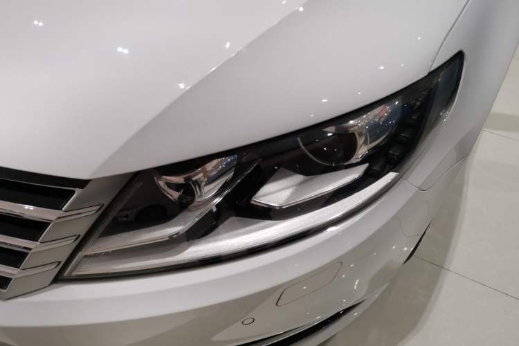 Used Volkswagen CC 2016 1.8TSI Prestige Model Left Front Headlight
