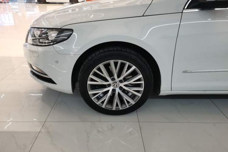Used Volkswagen CC 2016 1.8TSI Luxury Model Left Front Wheel Hub
