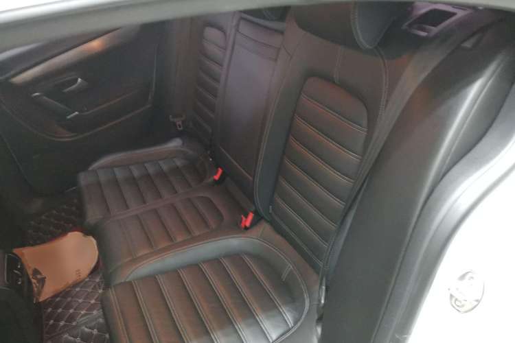 Used Volkswagen CC 2016 1.8TSI Prestige Model Left Rear Seat