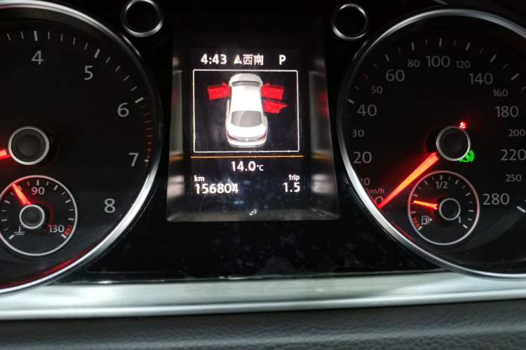 Used Volkswagen CC 2016 2.0 TSI Ultimate Edition Odometer Close Up