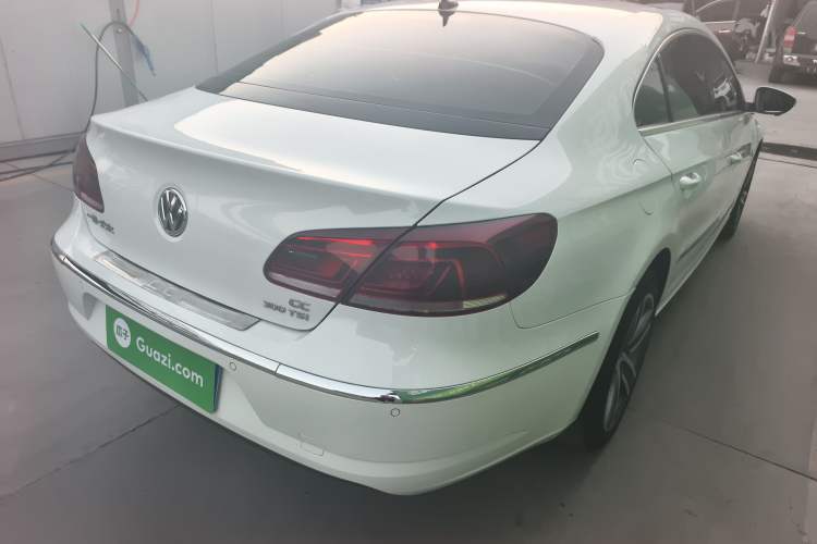 Used Volkswagen CC 2016 1.8TSI Prestige Model Rear Right 45 Deg
