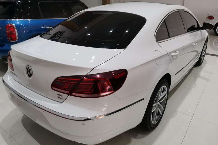 Used Volkswagen CC 2016 1.8TSI Prestige Model Rear Right 45 Deg