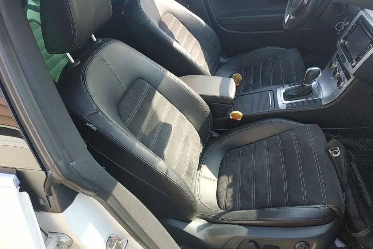 Used Volkswagen CC 2016 2.0 TSI Luxury Model Right Front Seat