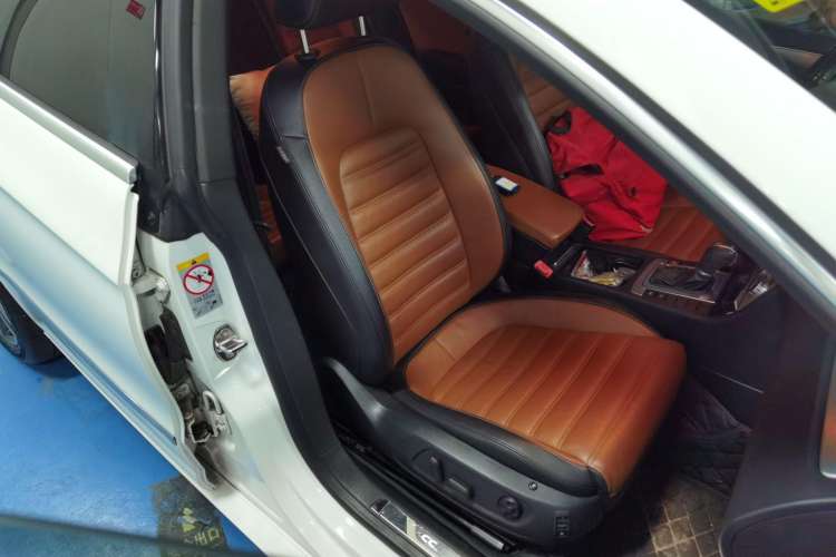 Used Volkswagen CC 2016 1.8TSI Luxury Model Right Front Seat