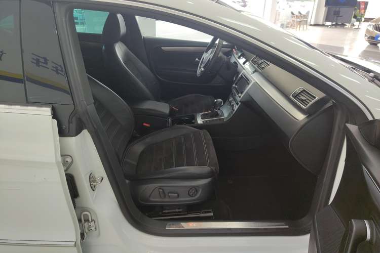 Used Volkswagen CC 2016 2.0 TSI Luxury Model Right Front Seat