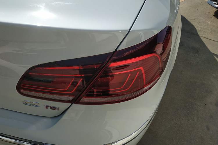 Used Volkswagen CC 2016 2.0 TSI Luxury Model Right Rear Taillight