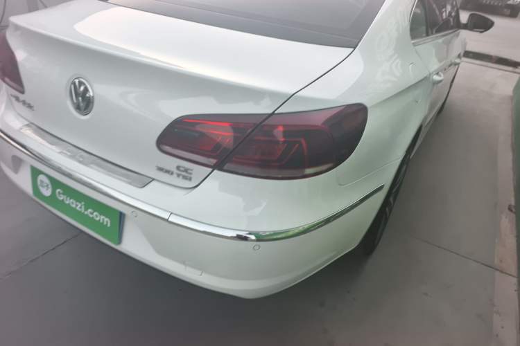 Used Volkswagen CC 2016 1.8TSI Prestige Model Right Rear Taillight