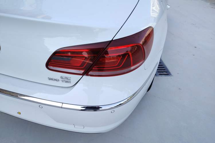 Used Volkswagen CC 2016 1.8TSI Luxury Model Right Rear Taillight