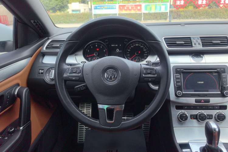 Used Volkswagen CC 2016 2.0 TSI Luxury Model Steering Wheel