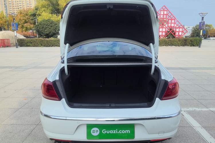 Used Volkswagen CC 2016 2.0 TSI Luxury Model Trunk