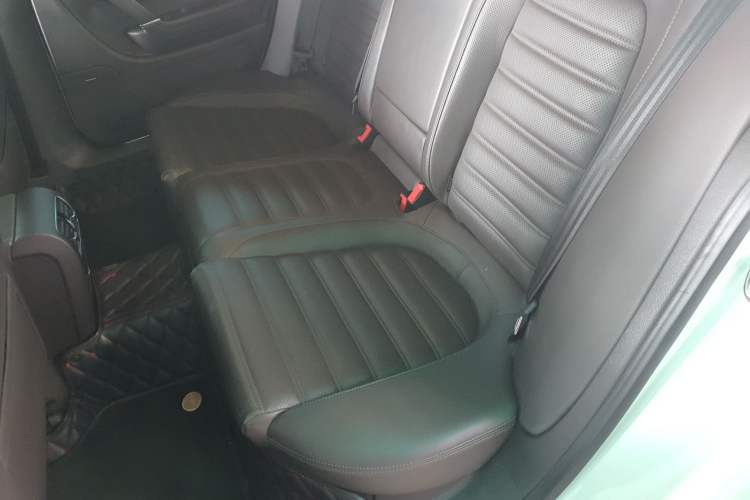 Used Volkswagen CC 2018 1.8TSI Luxury Model Left Rear Seat