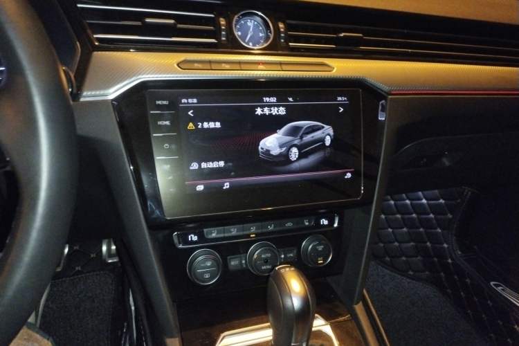 Used Volkswagen CC 2019 330TSI Glamour Edition China V Standard Audio And AC Panel