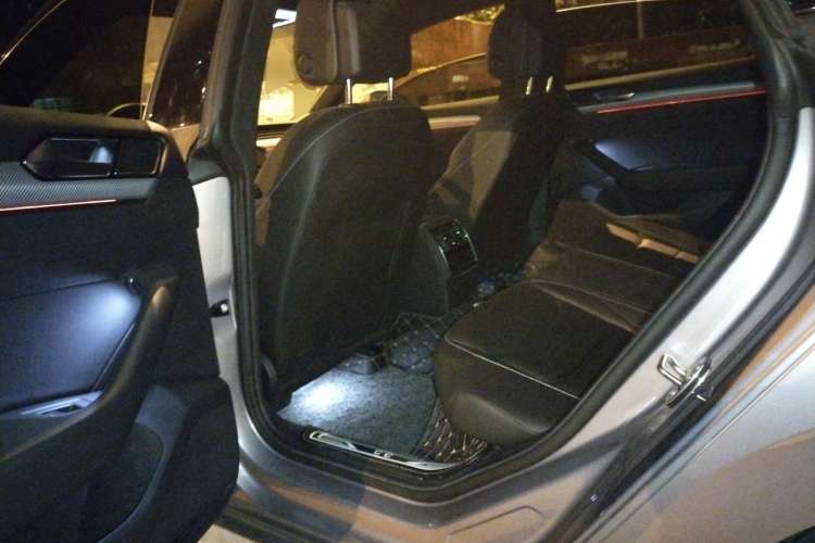 Used Volkswagen CC 2019 330TSI Glamour Edition China V Standard Left Rear Seat