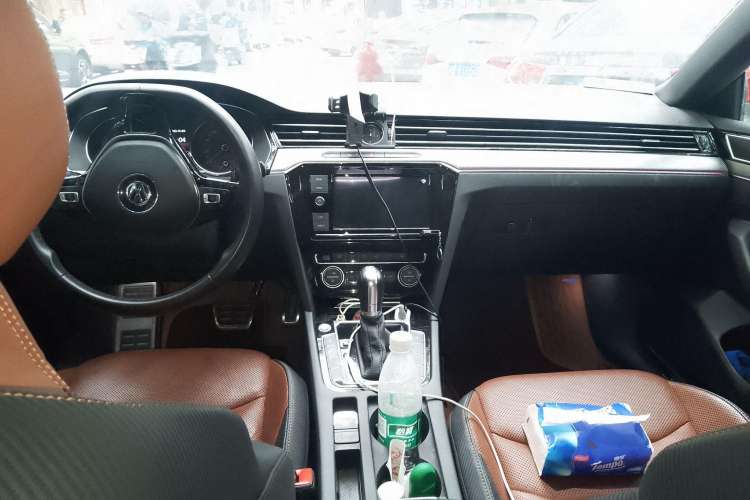 Used Volkswagen CC 2019 330TSI Glamour Edition China V Standard Center Console