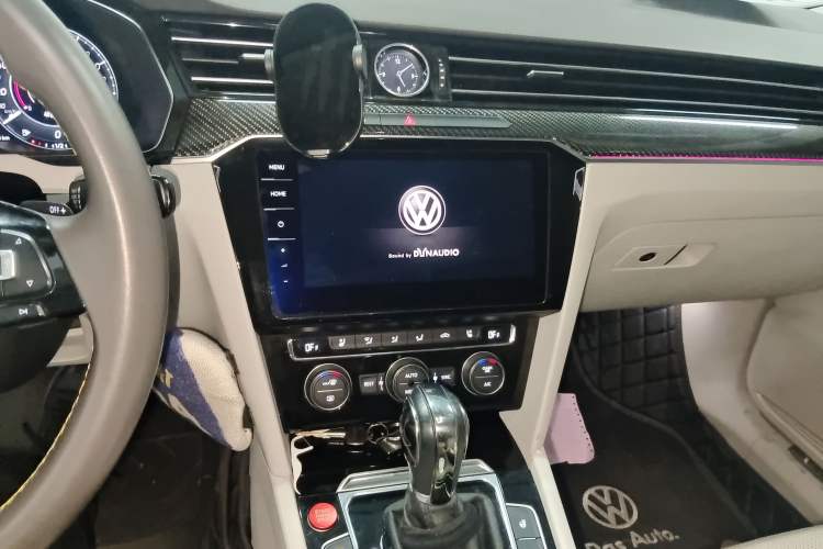 Used Volkswagen CC 2019 380TSI Yeyan Edition China V Standard Audio And AC Panel