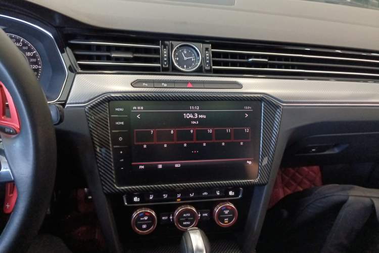 Used Volkswagen CC 2019 330TSI Glamour Edition China VI Audio And AC Panel