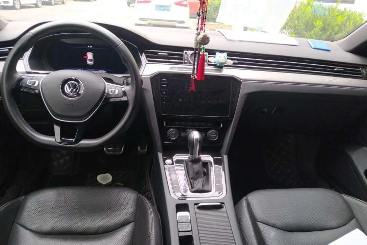 Used Volkswagen CC 2019 330TSI Glamour Edition China V Standard Center Console
