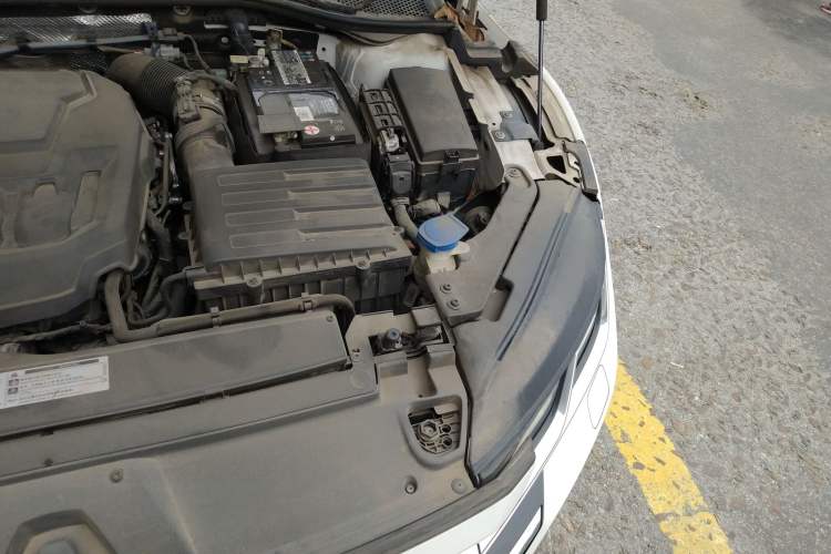 Used Volkswagen CC 2019 330TSI Glamour Edition China V Standard Engine Bay Left