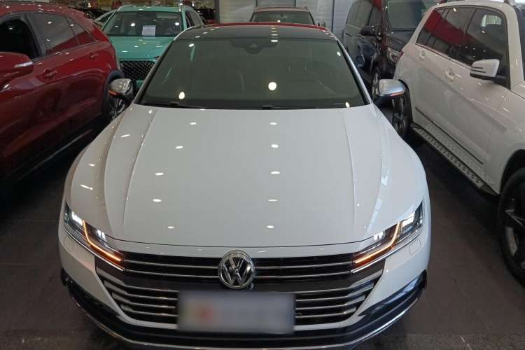 Used Volkswagen CC 2019 330TSI Glamour Edition China VI Front