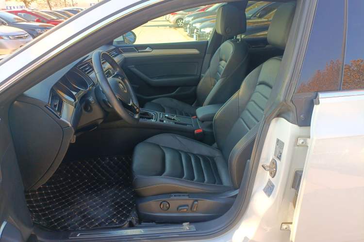 Used Volkswagen CC 2019 330TSI Glamour Edition China V Standard Left Front Seat
