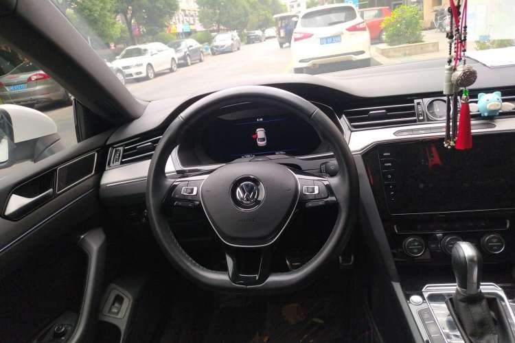 Used Volkswagen CC 2019 330TSI Glamour Edition China V Standard Steering Wheel