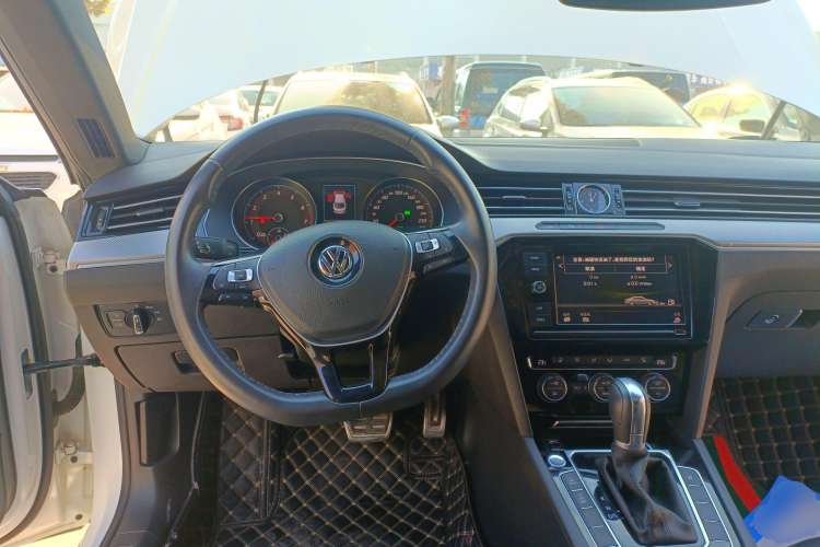 Used Volkswagen CC 2019 330TSI Glamour Edition China V Standard Steering Wheel