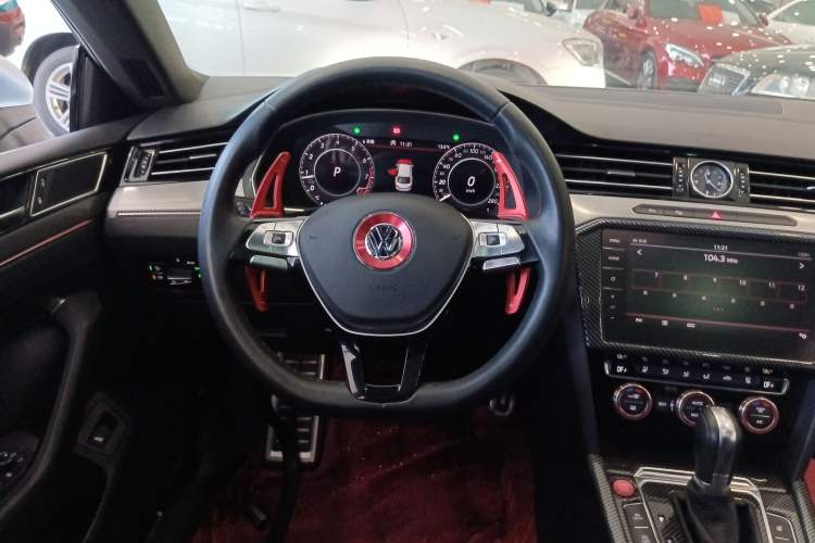 Used Volkswagen CC 2019 330TSI Glamour Edition China VI Steering Wheel