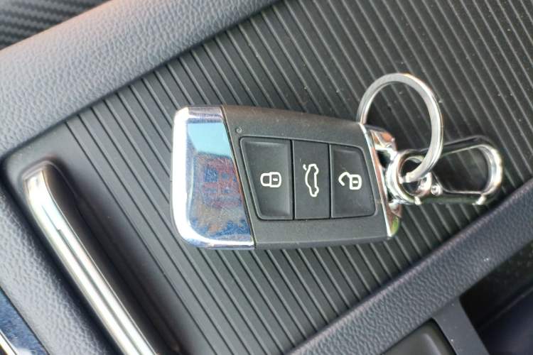 Used Volkswagen CC 2019 330TSI Glamour Edition China V Standard Vehicle Key
