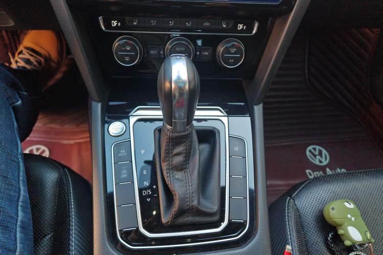 Used Volkswagen CC 2019 380TSI Glamour Edition China V Standard Gear Lever