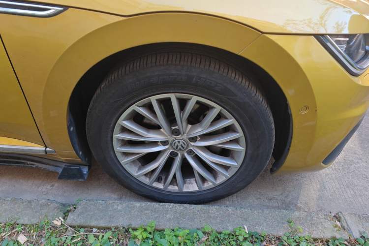 Used Volkswagen CC 2019 380TSI Glamour Edition China V Standard Right Front Wheel Hub
