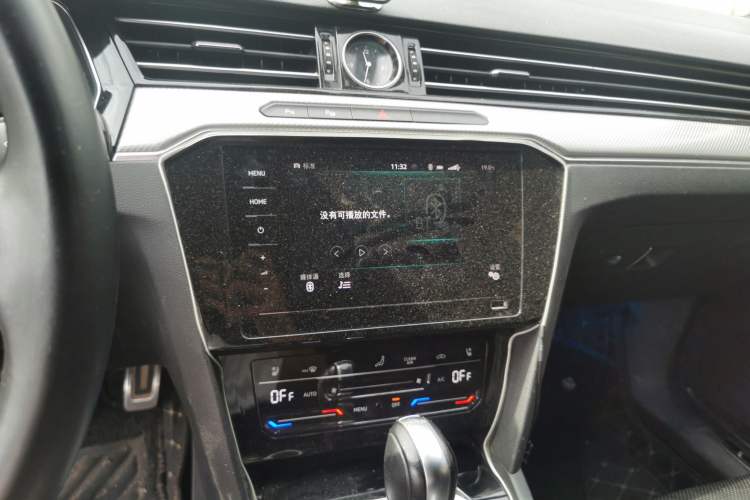 Used Volkswagen CC 2020 330TSI Glamour Edition China VI Standard Audio And AC Panel
