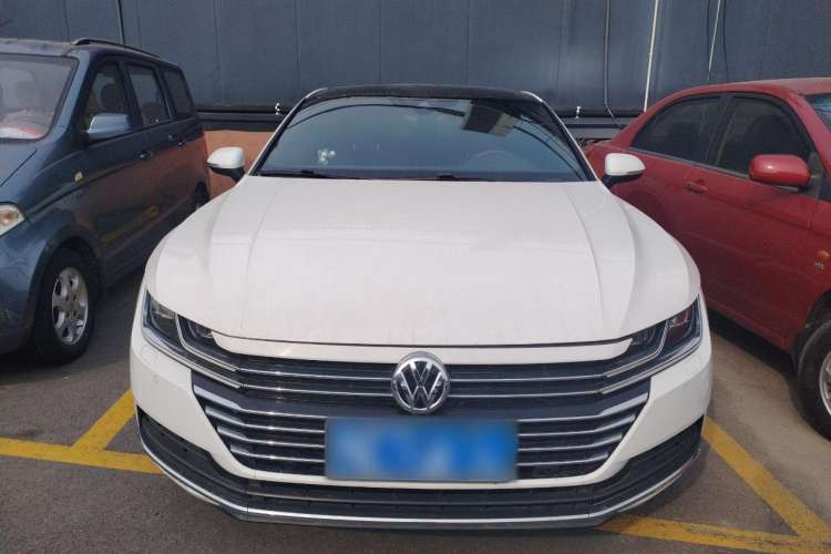 Used Volkswagen CC 2020 330TSI Glamour Edition China VI Standard Front