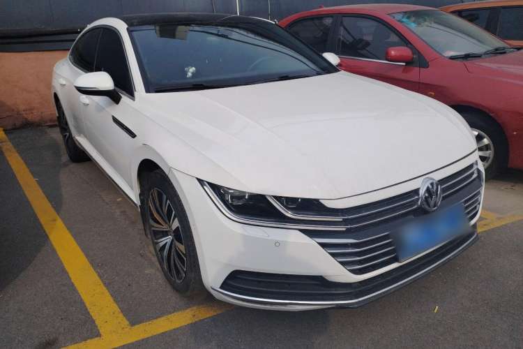 Used Volkswagen CC 2020 330TSI Glamour Edition China VI Standard Front Right 45 Deg