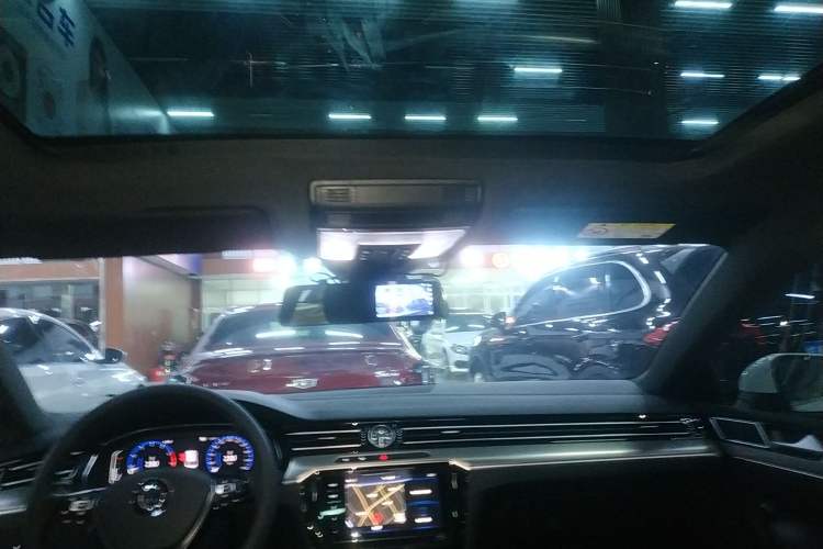Used Volkswagen CC 2020 330TSI Glamour Edition China VI Standard Headliner