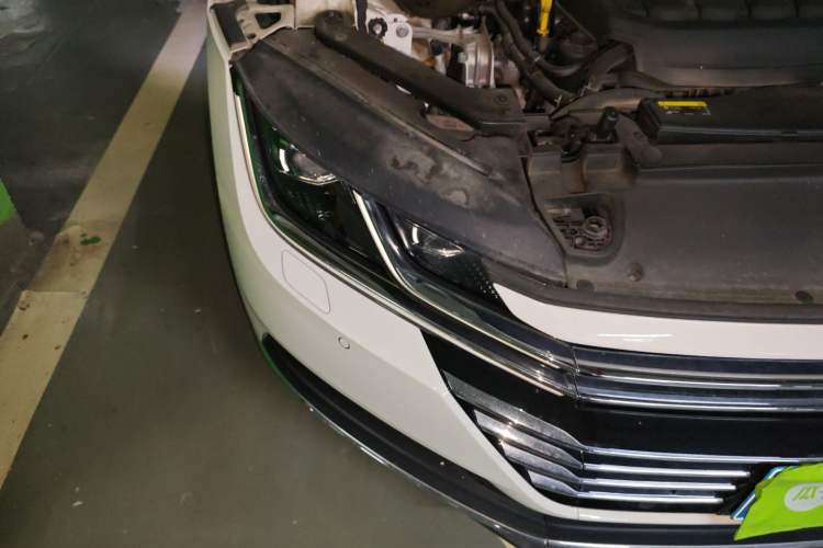 Used Volkswagen CC 2020 330TSI Glamour Edition China VI Standard Right Front Headlight