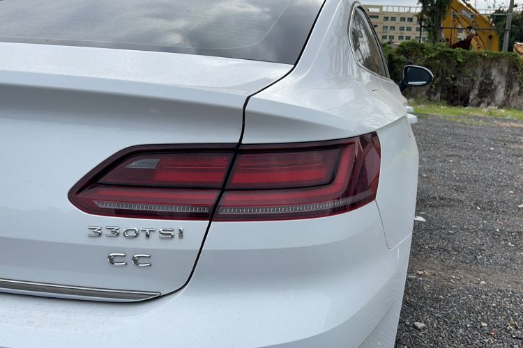 Used Volkswagen CC 2020 330TSI Huayan Edition China VI Standard Right Rear Taillight