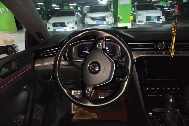 Used Volkswagen CC 2020 330TSI Glamour Edition China VI Standard Steering Wheel
